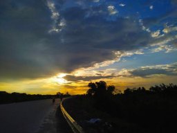 Clouds Follower