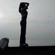 Lê thị hồng Lắm