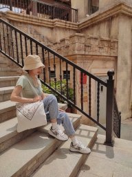 Halee blog
