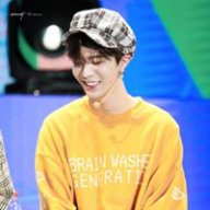 Lộ Vỹ Vy Vy