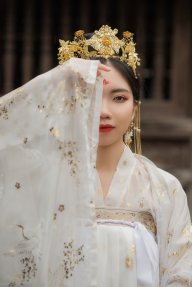 li hoàng hà anh
